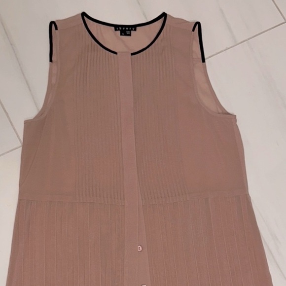 Theory Tops - THEORY SILK TUXEDO STYLE SILK TOP SMALL